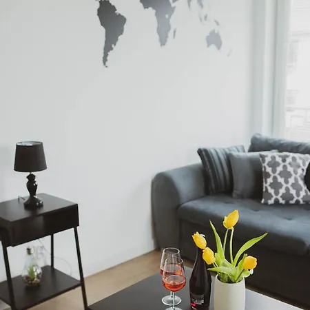 Sandland - - Wakacyjne Appartement